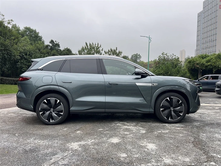 2025 BYD Tang L EV 600KM 4WD LiDAR Flagship Edition suppliers